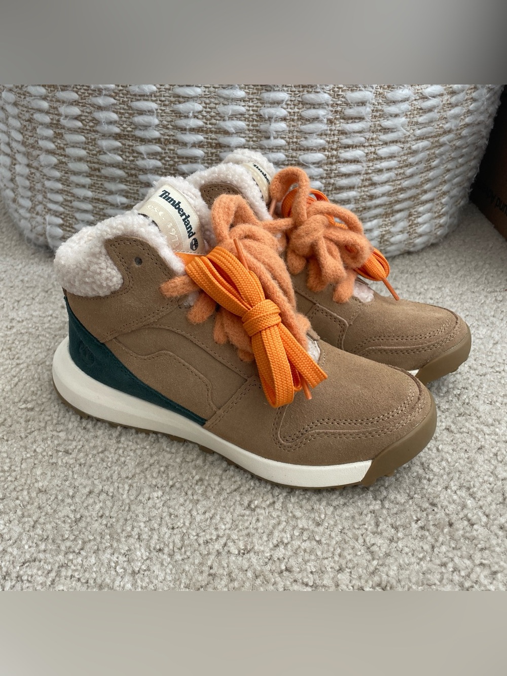 Timberland  Boroughs Project Women's Retro Swift Sherpa Suede Shoes Size 6.5